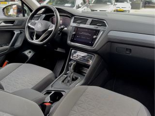Volkswagen Tiguan 1.5 TSI AUT7 LIFE NAVI DIGI-DASH APPLE-CARPLAY LED LMV PDC
