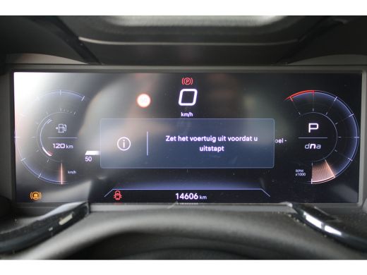 Alfa Romeo Junior 1.2 Turbo Hybrid Ibrida | Adaptieve cruise control | Full-LED | Parkeersensoren achter | Apple Ca... ActivLease financial lease