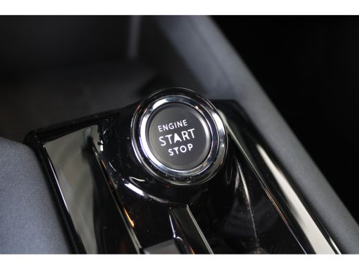 Alfa Romeo Junior 1.2 Turbo Hybrid Ibrida | Adaptieve cruise control | Full-LED | Parkeersensoren achter | Apple Ca... ActivLease financial lease