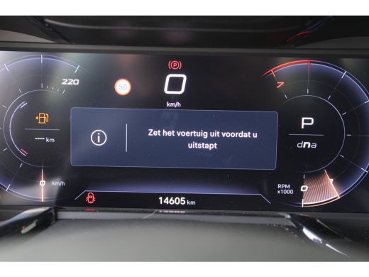 Alfa Romeo Junior 1.2 Turbo Hybrid Ibrida | Adaptieve cruise control | Full-LED | Parkeersensoren achter | Apple Ca... ActivLease financial lease