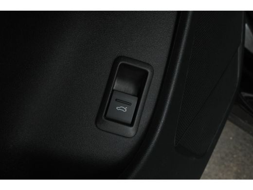 Audi Q4 e-tron 40 Edition 77 kWh Virtual, Climate, ActivLease financial lease