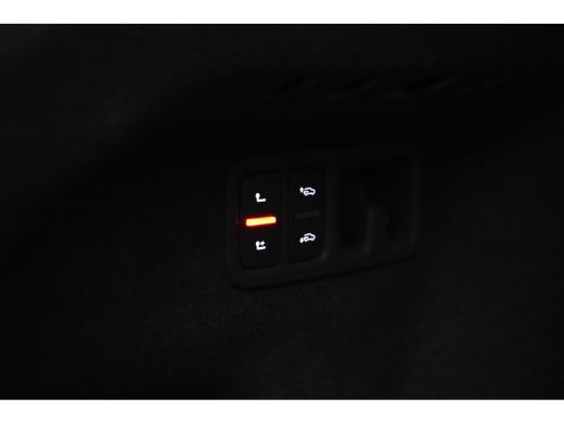 Audi Q8 60 TFSI e quattro Pro Line S Competition 490PK |  Trekhaak | Panorama Dak | Stoelverwarming\venti... ActivLease financial lease