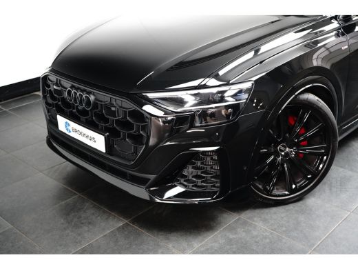 Audi Q8 60 TFSI e quattro Pro Line S Competition 490PK |  Trekhaak | Panorama Dak | Stoelverwarming\venti... ActivLease financial lease