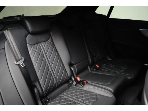Audi Q8 60 TFSI e quattro Pro Line S Competition 490PK |  Trekhaak | Panorama Dak | Stoelverwarming\venti... ActivLease financial lease