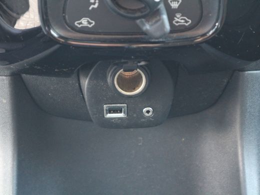 Citroën C1 1.0 VTi Feel AIRCO SPEED LIMIT ActivLease financial lease