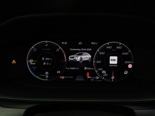 CUPRA Formentor 1.4 e-Hybrid 204 Pk | Stoel/Stuur Verwarming | Panoramadak | Full LED | Adaptive Cruise | Navigat... ActivLease financial lease