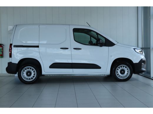 Fiat Dobl&ograve; 1.5D 100pk L1 | Cruise Control | Betimmering | Camera | Airco | Navigatie | Carplay | Digitale Sp... ActivLease financial lease