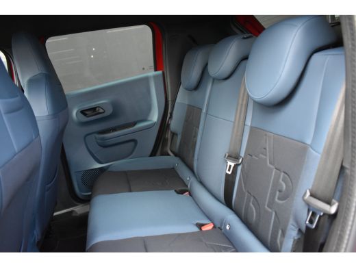 Fiat Grande Panda 1.2 Hybrid Icon Style Automaat 8 Jaar garantie! | Navigatie by App | Parkeersensoren v/a | Cruise... ActivLease financial lease