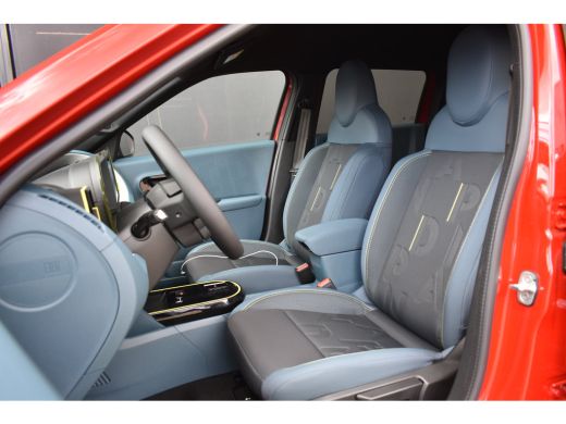 Fiat Grande Panda 1.2 Hybrid Icon Style Automaat 8 Jaar garantie! | Navigatie by App | Parkeersensoren v/a | Cruise... ActivLease financial lease