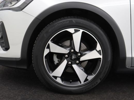 Ford Focus 1.0 EcoBoost Hybrid Active X | Carplay | Navigatie | Full LED | Keyless | DAB | Digital Cockpit |... ActivLease financial lease