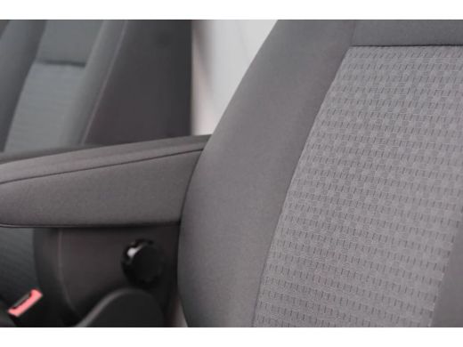 Ford Transit 350 2.0 TDCI L4H3 Jumbo Trend RWD | Apple Carplay/Android Auto|telefoonintegratie premium | Cruis... ActivLease financial lease