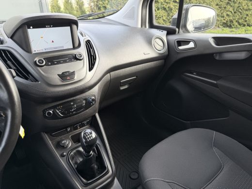 Ford Transit Courier 1.5 TDCI / 1e EIGENAAR / 54.515 KM ! / AIRCO / PDC / NAVI / DAB ActivLease financial lease