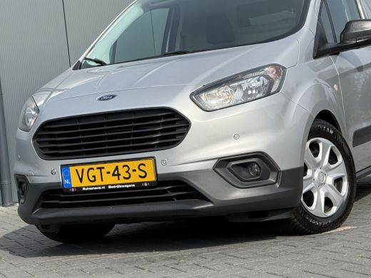 Ford Transit Courier 1.5 TDCI / 1e EIGENAAR / 54.515 KM ! / AIRCO / PDC / NAVI / DAB ActivLease financial lease