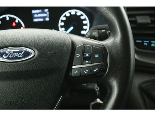 Ford Transit Custom 2.0 TDCI L1H1 | Airco | Cruise | 3 Zits | Parkeersens. | Stoelverw. | Trekhaak ActivLease financial lease
