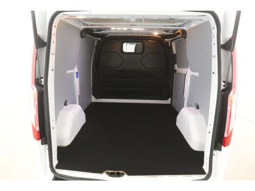 Ford Transit Custom 2.0 TDCI L1H1 | Airco | Cruise | 3 Zits | Parkeersens. | Stoelverw. | Trekhaak ActivLease financial lease
