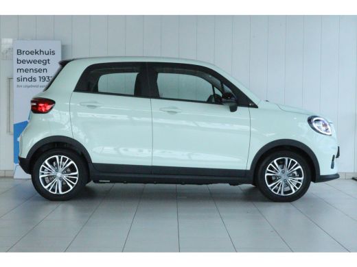 Leapmotor T03 Design 37.3 kWh | &euro;1500,- korting !!  | Achteruitrijcamera | Cruise control adaptief | Electronic... ActivLease financial lease