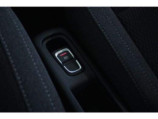 Leapmotor T03 Design 37.3 kWh | &euro;1500,- korting !!  | Achteruitrijcamera | Cruise control adaptief | Electronic... ActivLease financial lease