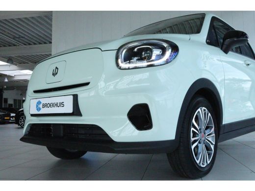 Leapmotor T03 Design 37.3 kWh | &euro;1500,- korting !!  | Achteruitrijcamera | Cruise control adaptief | Electronic... ActivLease financial lease