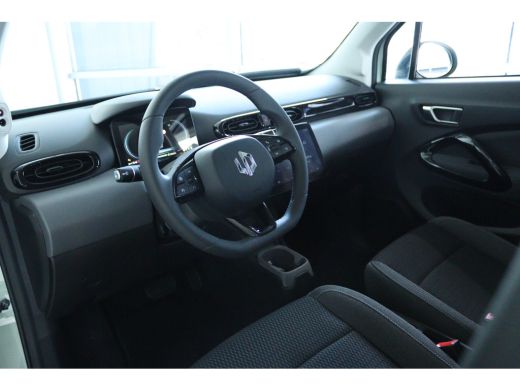 Leapmotor T03 Design 37.3 kWh | &euro;1500,- korting !!| Achteruitrijcamera | Cruise control adaptief | Electronic c... ActivLease financial lease