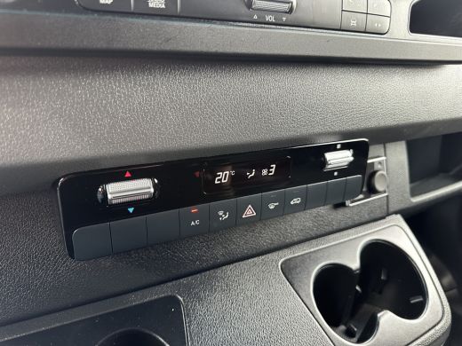Mercedes-Benz Sprinter 314 CDI 143 PK AUTOMAAT / L1H2 / 1e EIGENAAR / CAMERA / GEVEERDE STOEL / BLIND SPOT / CRUISE / AIRCO ActivLease financial lease