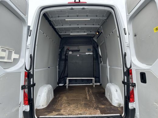 Mercedes-Benz Sprinter 314 CDI 143 PK AUTOMAAT / L1H2 / 1e EIGENAAR / CAMERA / GEVEERDE STOEL / BLIND SPOT / CRUISE / AIRCO ActivLease financial lease