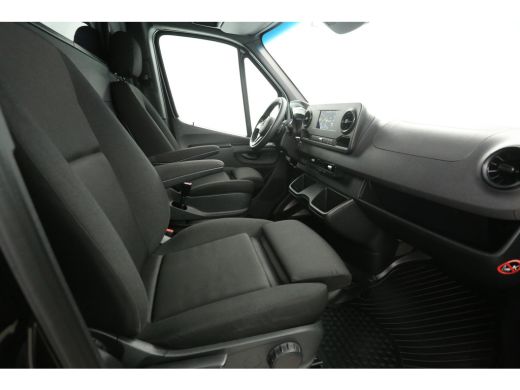 Mercedes-Benz Sprinter 317 CDI L3H2 170PK | Automaat | Airco | Camera | Carplay | Navi | Stoelverw. ActivLease financial lease