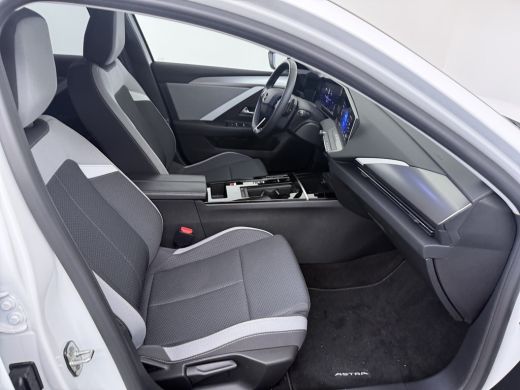 Opel Astra 1.6 Turbo Plug-in Hybrid 180pk | Adaptieve Cruise Control | Adaptive cruise control | Airco (auto... ActivLease financial lease