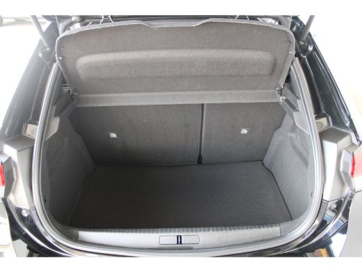 Opel Corsa 1.2 GS Line | Achteruitrijcamera | Navigatie | Cruise control | Keyless | Apple Carplay/ Android ... ActivLease financial lease