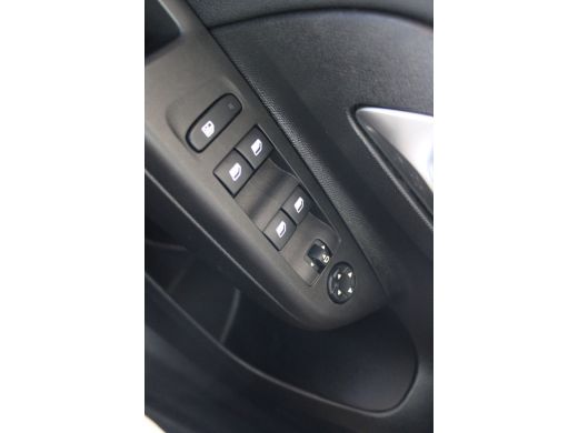 Opel Corsa 1.2 GS Line | Achteruitrijcamera | Navigatie | Cruise control | Keyless | Apple Carplay/ Android ... ActivLease financial lease