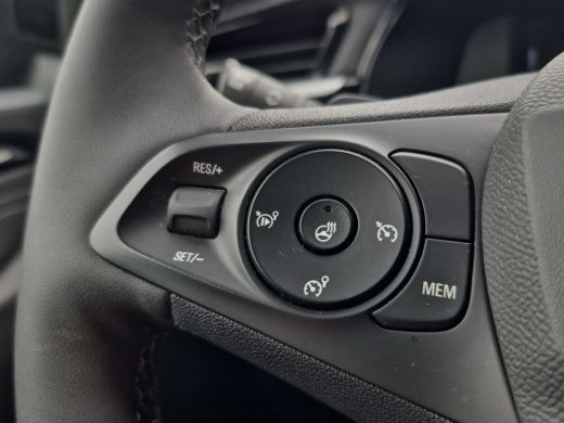 Opel Corsa 1.2 Turbo Hybrid GS Stuur+Stoelverwarming | Camera | Full LED | Climate control | Full map naviga... ActivLease financial lease