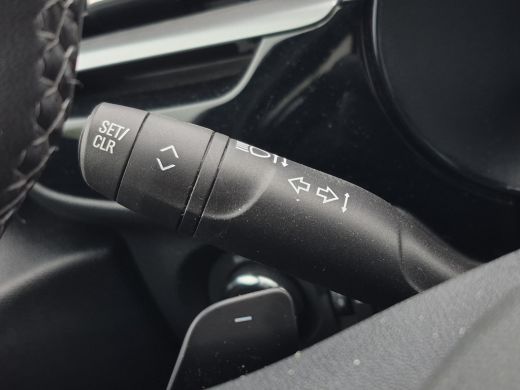 Opel Corsa 1.2 Turbo Hybrid GS Stuur+Stoelverwarming | Camera | Full LED | Climate control | Full map naviga... ActivLease financial lease