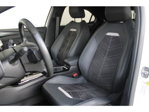 Opel Mokka 1.2 Turbo Ultimate | Camera | Alcantara bekleding | Adaptive cruise | Keyless | Stoel- & stuurver... ActivLease financial lease