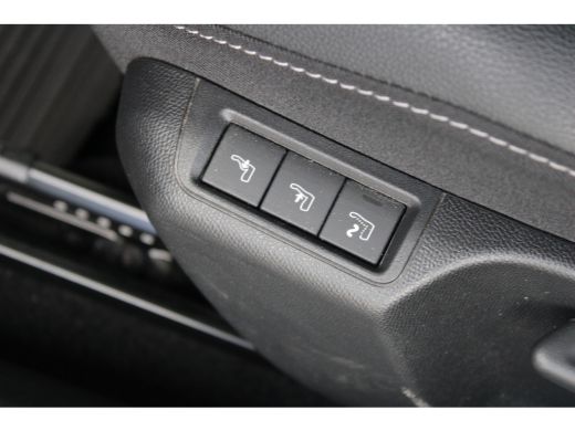 Opel Mokka 1.2 Turbo Ultimate | Camera | Alcantara bekleding | Adaptive cruise | Stoel- & stuurverwarming | ActivLease financial lease