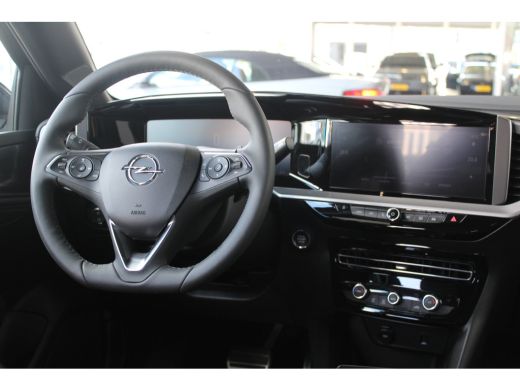 Opel Mokka 1.2 Turbo Ultimate | Camera | Alcantara bekleding | Adaptive cruise | Stoel- & stuurverwarming | ActivLease financial lease