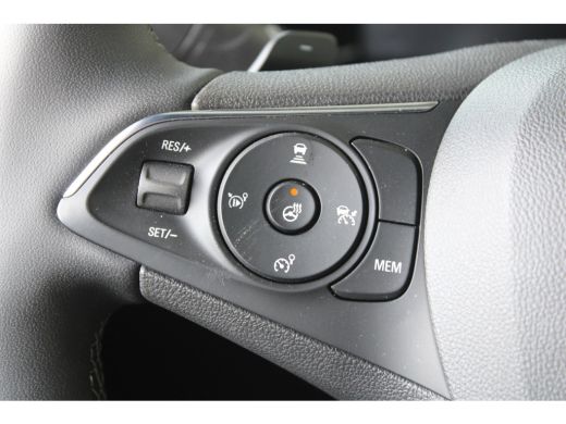 Opel Mokka 1.2 Turbo Ultimate | Camera | Alcantara bekleding | Adaptive cruise | Stoel- & stuurverwarming | ActivLease financial lease