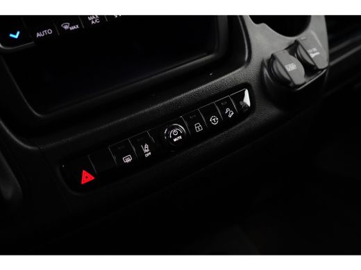 Opel Movano 2.2D 140 S&S L3H2 3.5t Camera | Ingerichte Laadruimte | Cruise | Airco | 3 Zits! | DAB | Dodehoek... ActivLease financial lease