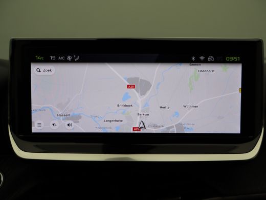 Peugeot 2008 1.2 Hybrid 145 Allure | 360 camera | Adaptive Cruise | Apple Carplay/Android Auto ActivLease financial lease