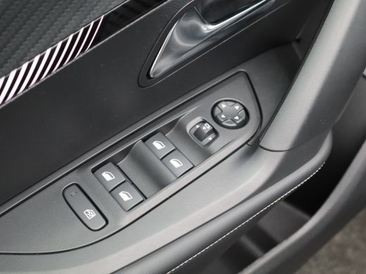 Peugeot 2008 1.2 Hybrid 145 Allure | 360 camera | Adaptive Cruise | Apple Carplay/Android Auto ActivLease financial lease