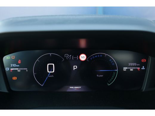 Peugeot 2008 1.2 Hybrid 145 Allure | Navi | Camera | Ad. Cruise control | LED | PDC V+A | DAB | Keyless | ActivLease financial lease