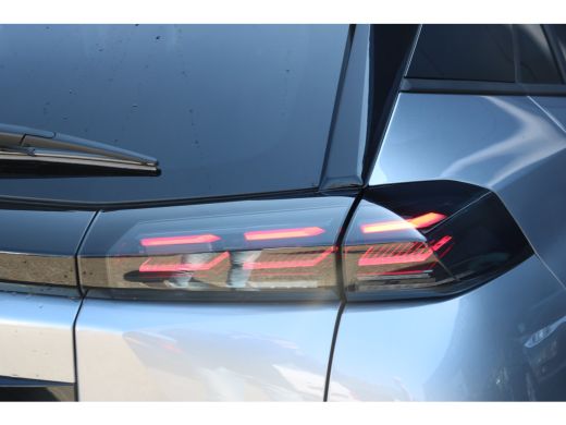 Peugeot 2008 1.2 Hybrid 145 Allure | Navi | Camera | Ad. Cruise control | LED | PDC V+A | DAB | Keyless | ActivLease financial lease