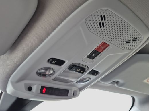 Peugeot 2008 1.2 PureTech Blue Lease Active Full map navigatie | Parkeersensoren | Carplay/android auto | Crui... ActivLease financial lease