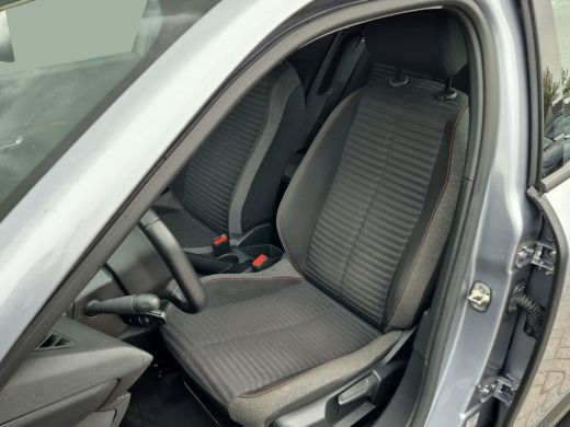 Peugeot 2008 1.2 PureTech Blue Lease Active Full map navigatie | Parkeersensoren | Carplay/android auto | Crui... ActivLease financial lease