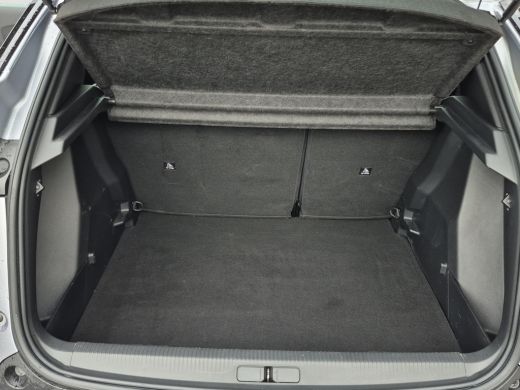 Peugeot 2008 1.2 PureTech Blue Lease Active Full map navigatie | Parkeersensoren | Carplay/android auto | Crui... ActivLease financial lease