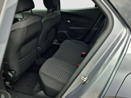 Peugeot 2008 1.2 PureTech Blue Lease Active Full map navigatie | Parkeersensoren | Carplay/android auto | Crui... ActivLease financial lease