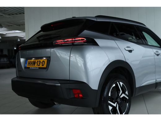 Peugeot 2008 1.2 Turbo 100 Allure | Cruise Control | Navigatie | Keyless | Sensoren | Carplay | Climate | LED ... ActivLease financial lease