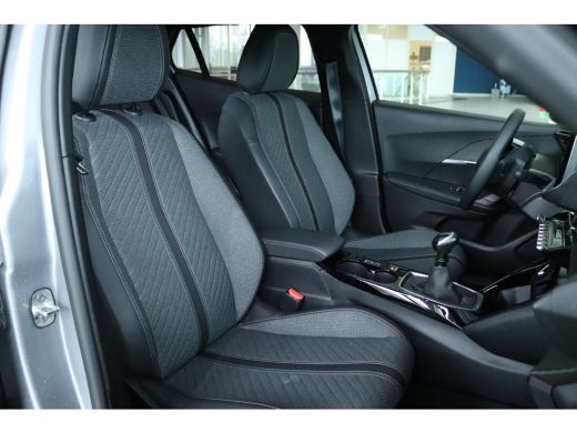 Peugeot 2008 1.2 Turbo 100 Allure | Cruise Control | Navigatie | Keyless | Sensoren | Carplay | Climate | LED ... ActivLease financial lease