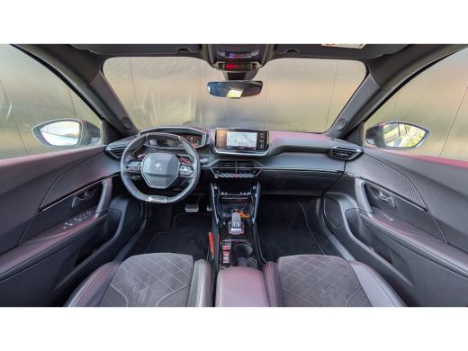 Peugeot 2008 1.2 Turbo GT Pack | Pano-dak | Focal | Alcantara | Navigatie | Climate Control | Adapt. Cruise | ... ActivLease financial lease