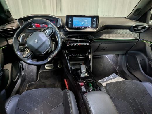 Peugeot 2008 1.2 Turbo GT Pack | Achteruitrijcamera | Airco (automatisch) | Connected services ActivLease financial lease