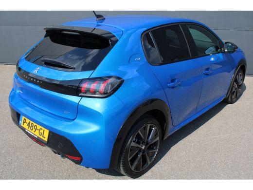 Peugeot 208 1.2 PureTech GT Pack | Navigatie | Camera | Alcantara | Apple carplay | NL auto | 46.500km | All ... ActivLease financial lease