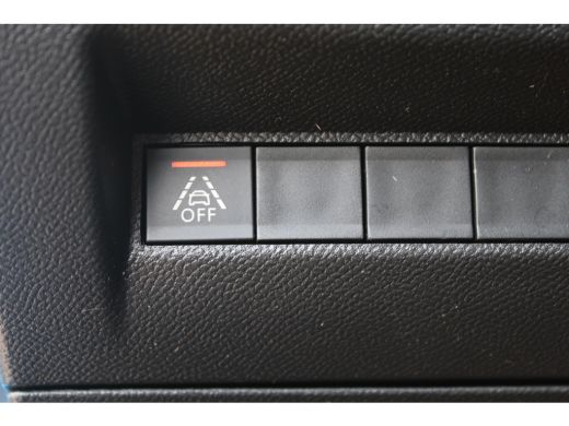 Peugeot 208 1.2 PureTech GT Pack | Navigatie | Camera | Alcantara | Apple carplay | NL auto | 46.500km | All ... ActivLease financial lease